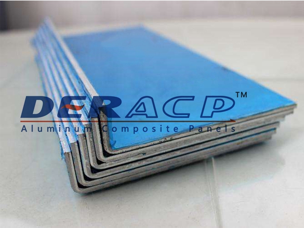 plaque composite en aluminium