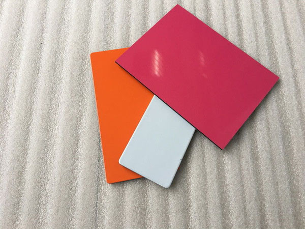 3. Anti-static aluminum composite panel